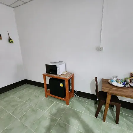 The Tana House Appartement Chiang Mai Kamer foto